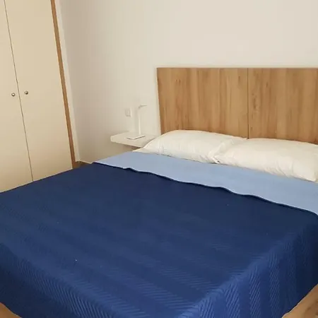 2 Bedroom Spacious Duplex Penthouse - P0010 *